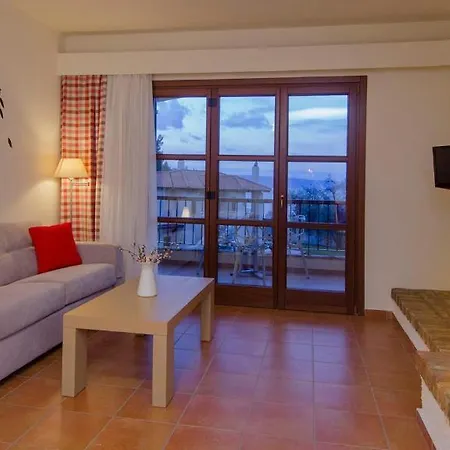 Kaminos Resort Limni (Evia)