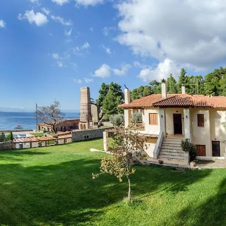 Kaminos Resort Ξενοδοχείο Λίμνη