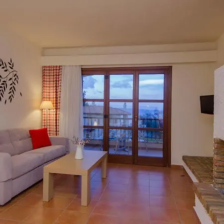 Kaminos Resort Ξενοδοχείο 4*