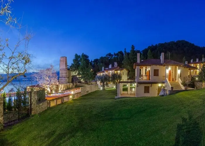 Kaminos Resort Ξενοδοχείο 4*