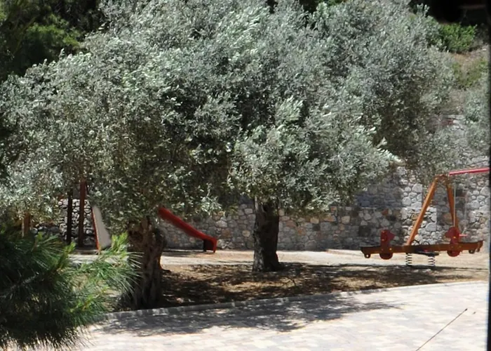 Kaminos Resort Ξενοδοχείο Λίμνη