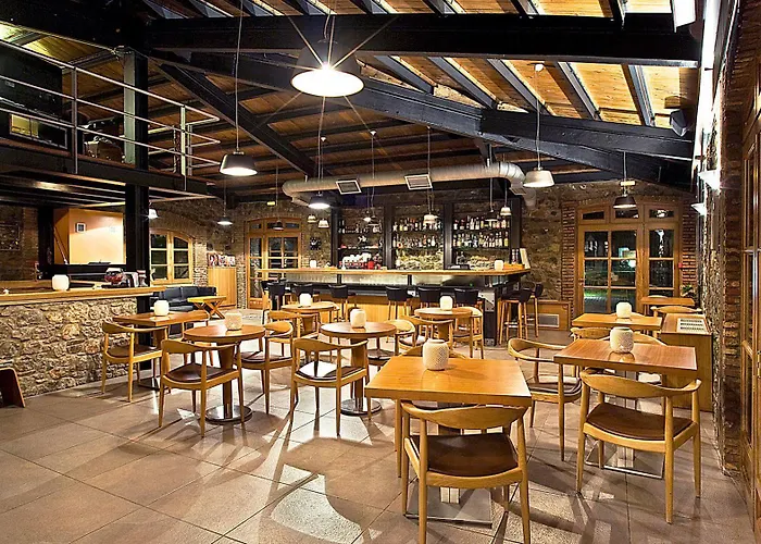 Kaminos Resort Λίμνη